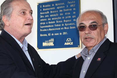 Visita do Ministro à UTRA de Uberaba.jpg